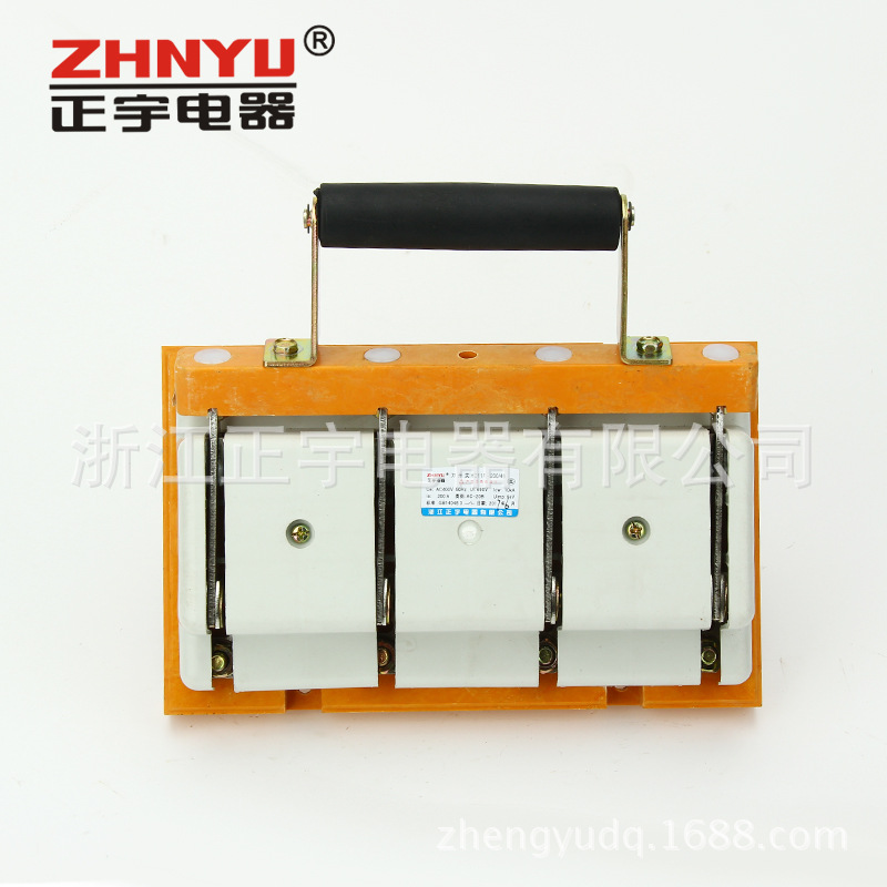 HD11F-200/48 三相四线开启式刀开关隔离开关